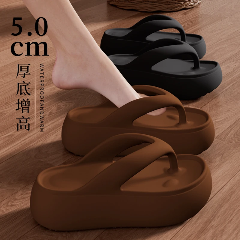 2025夏季女款人字拖外穿休闲时尚网红拖鞋百搭夹脚沙滩厚底凉拖鞋