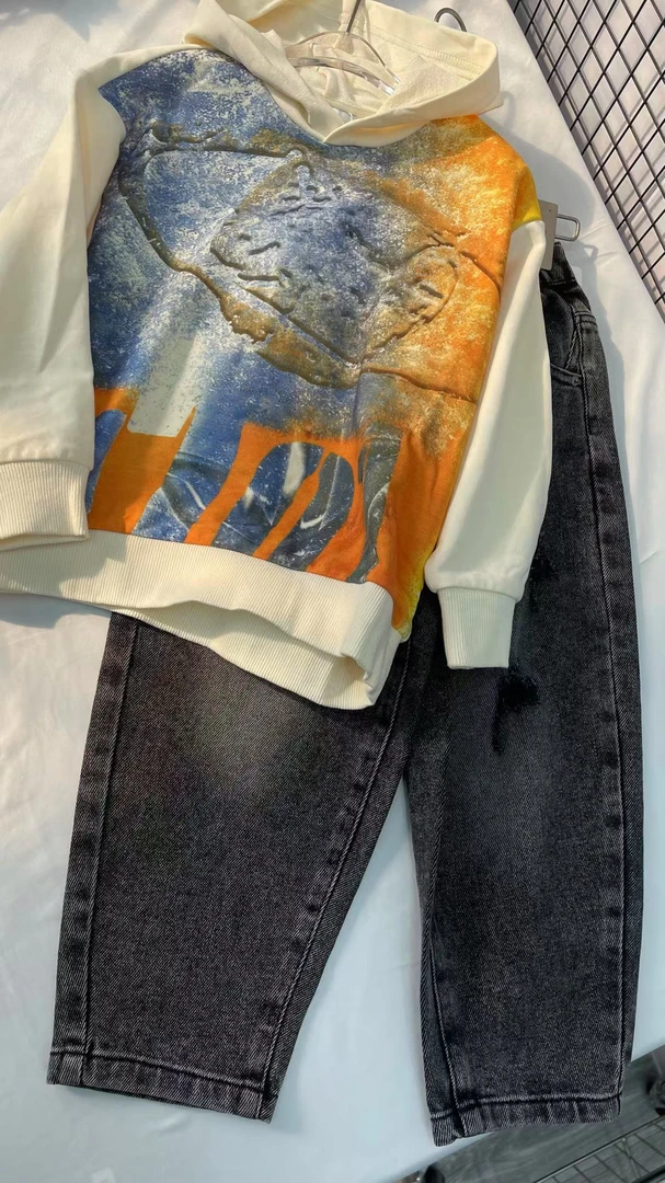 高端品牌童装扣号