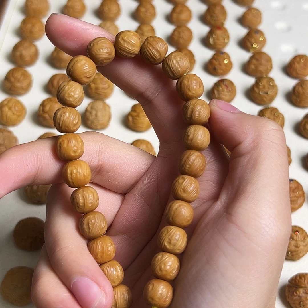 猴头核桃吊坠瑕疵款观山介意勿拍