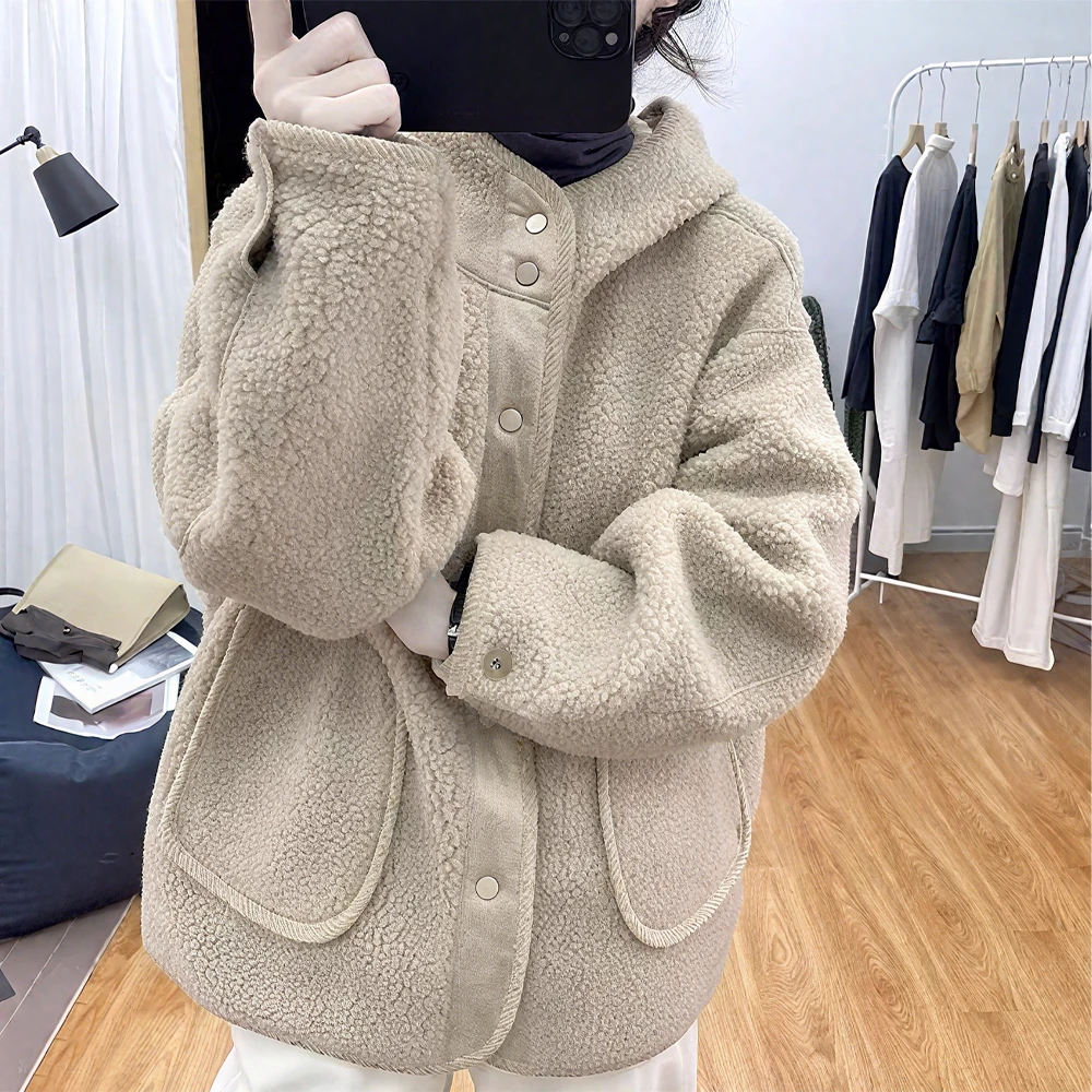 仿羊羔毛连帽外套女秋冬新款小个子皮毛一体摇粒绒大口袋上衣上衣
