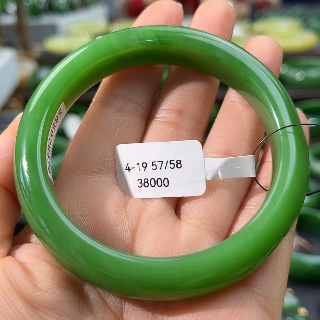 和田玉（碧玉）手镯未镶嵌