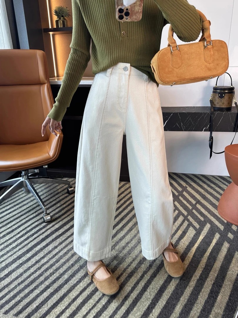 立体分割九分加绒牛仔裤秋冬新款胖mm梨形身材显瘦宽松阔腿弯刀裤