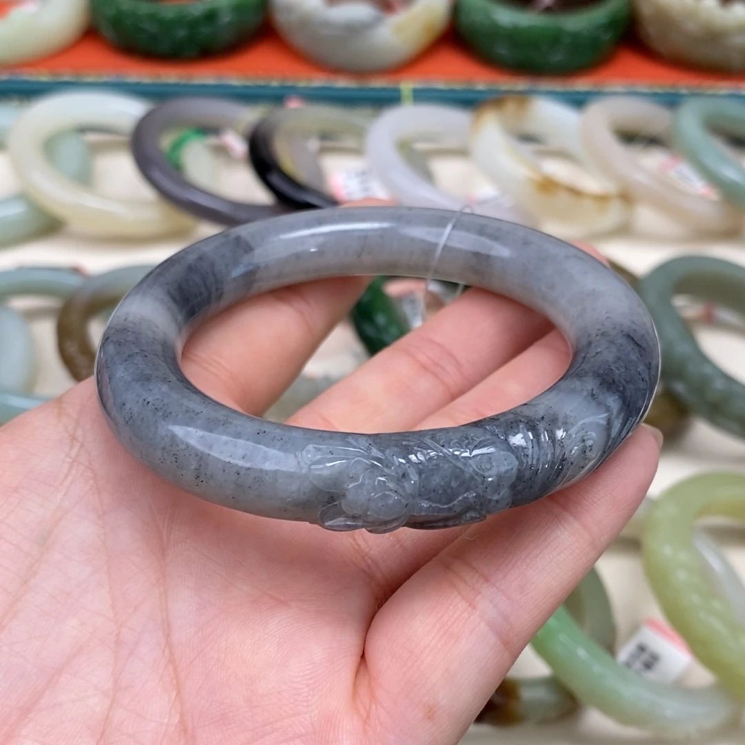 和田玉手镯未镶嵌56