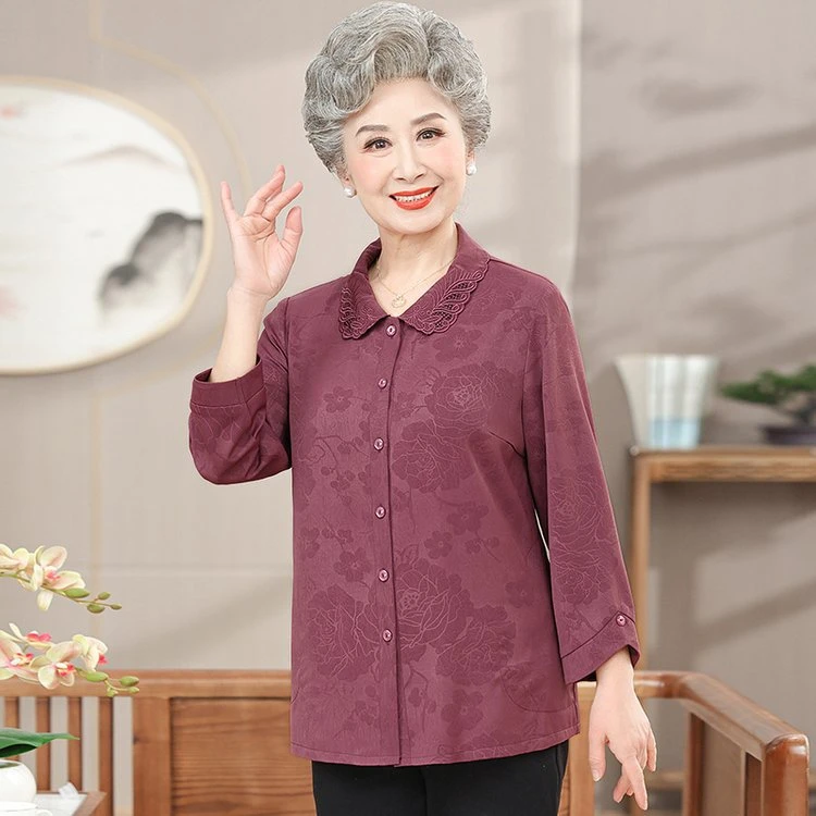 春装时尚休闲女装妈妈装穿上我们的衬衫，展现您一日常通勤款