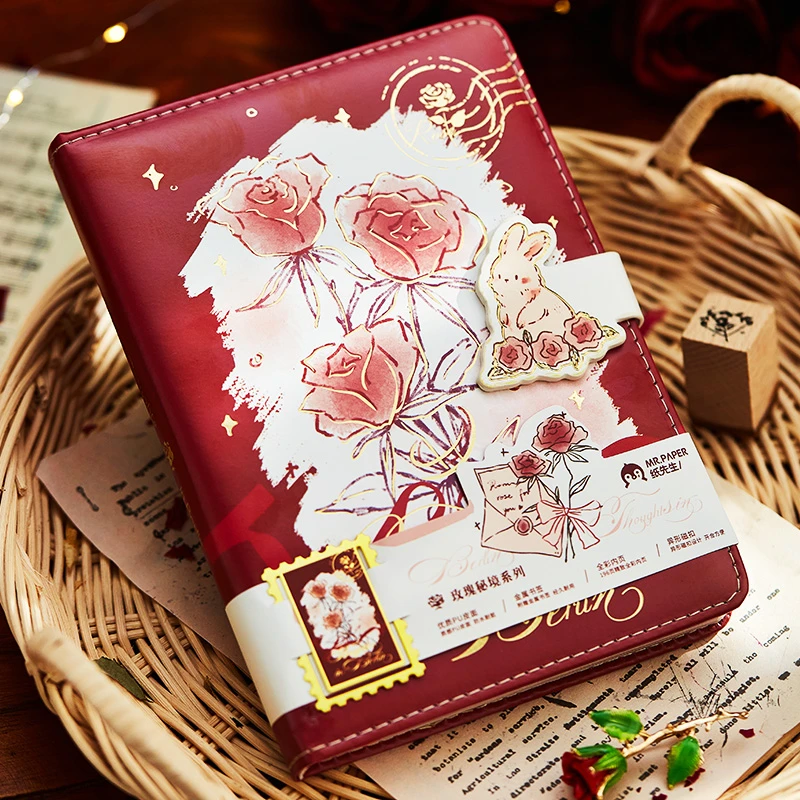 2025年新款玫瑰秘境系列PU磁扣本复古文艺全彩内页手帐本小众礼物