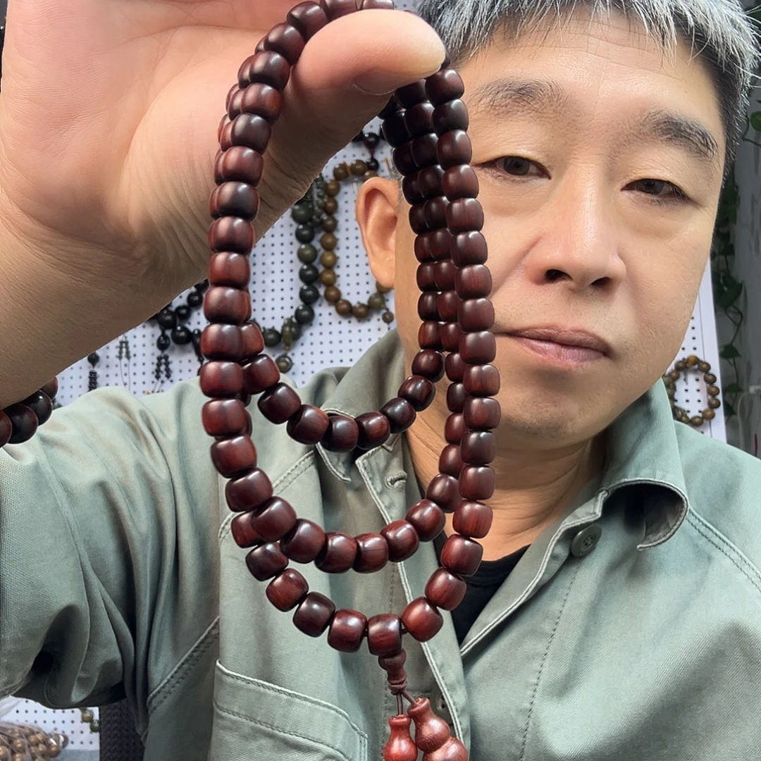 扇子 紫檀7/8桶珠108颗
