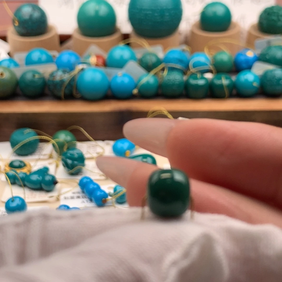 男***色绿松石未镶嵌发饰