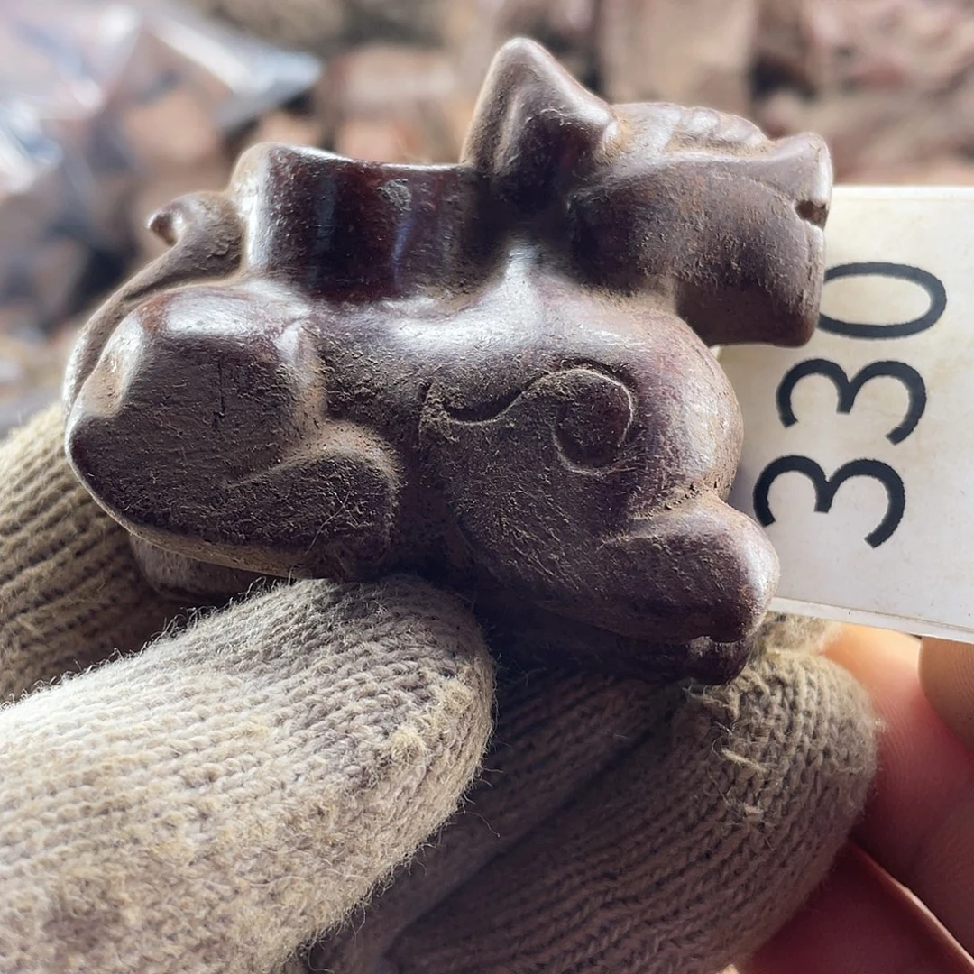 和田玉（糖玉）未镶嵌挂件