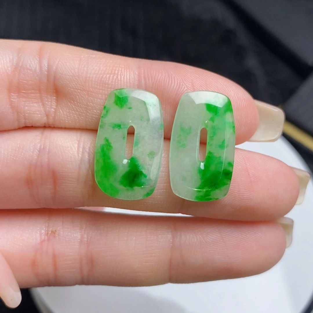 未镶嵌翡翠耳饰福贝