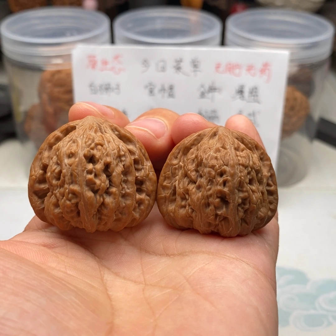 文玩核桃吊坠35密纹