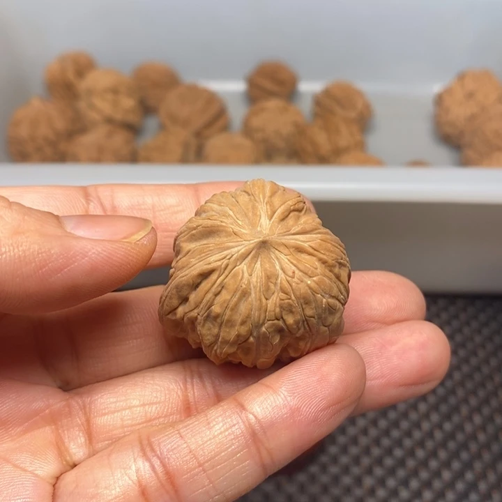 阿***瀚吊坠文玩核桃文玩核桃异形单只