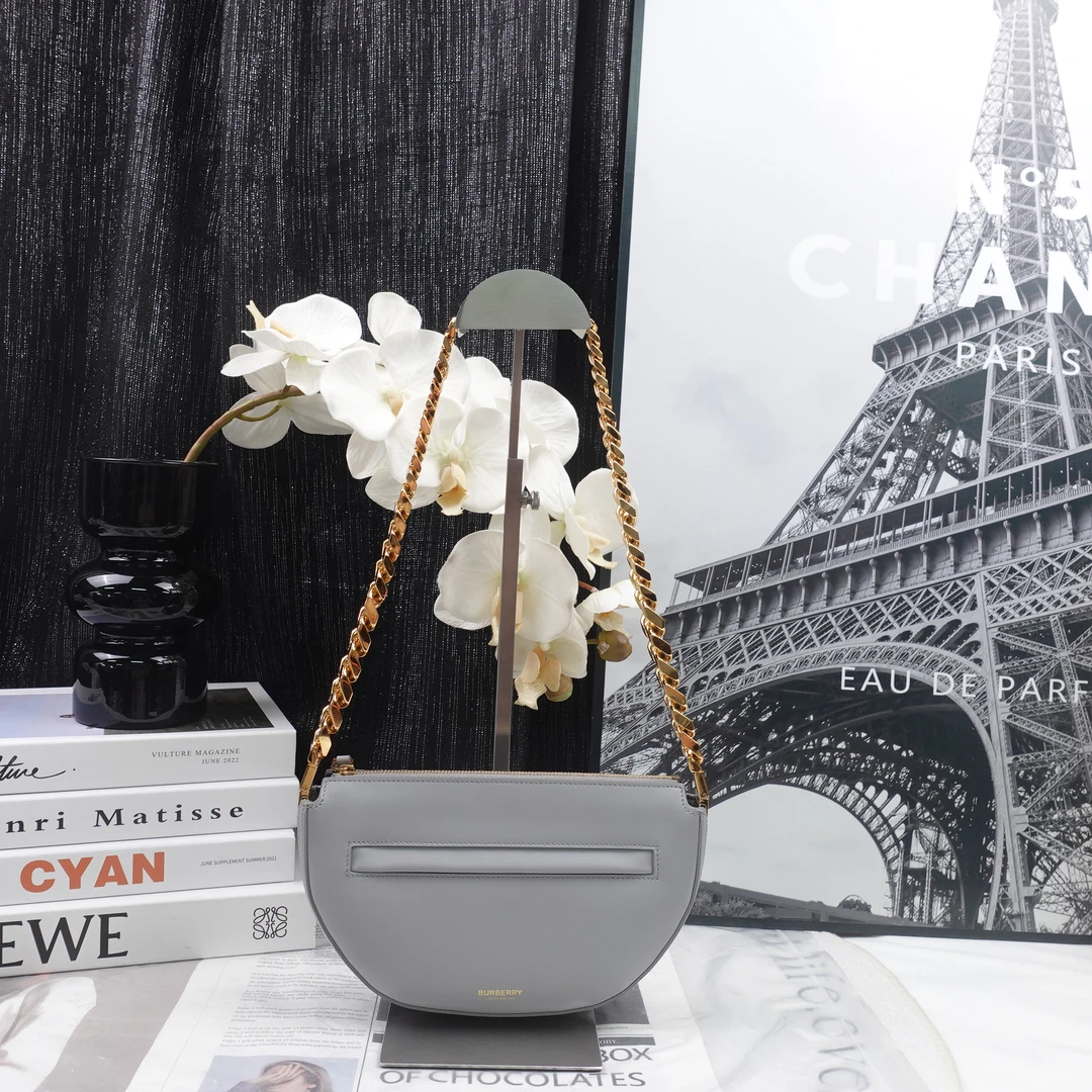 95新 BURBERRY/博柏利 单肩包/T10344722