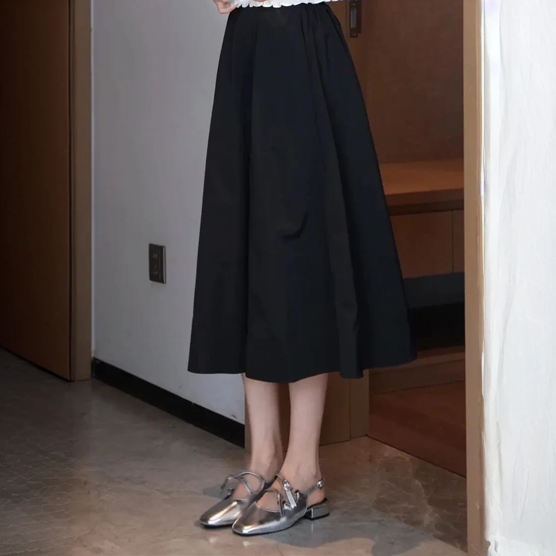 【张元一专属】简约黑色气质通勤风半身裙伞裙 B25X9054Y