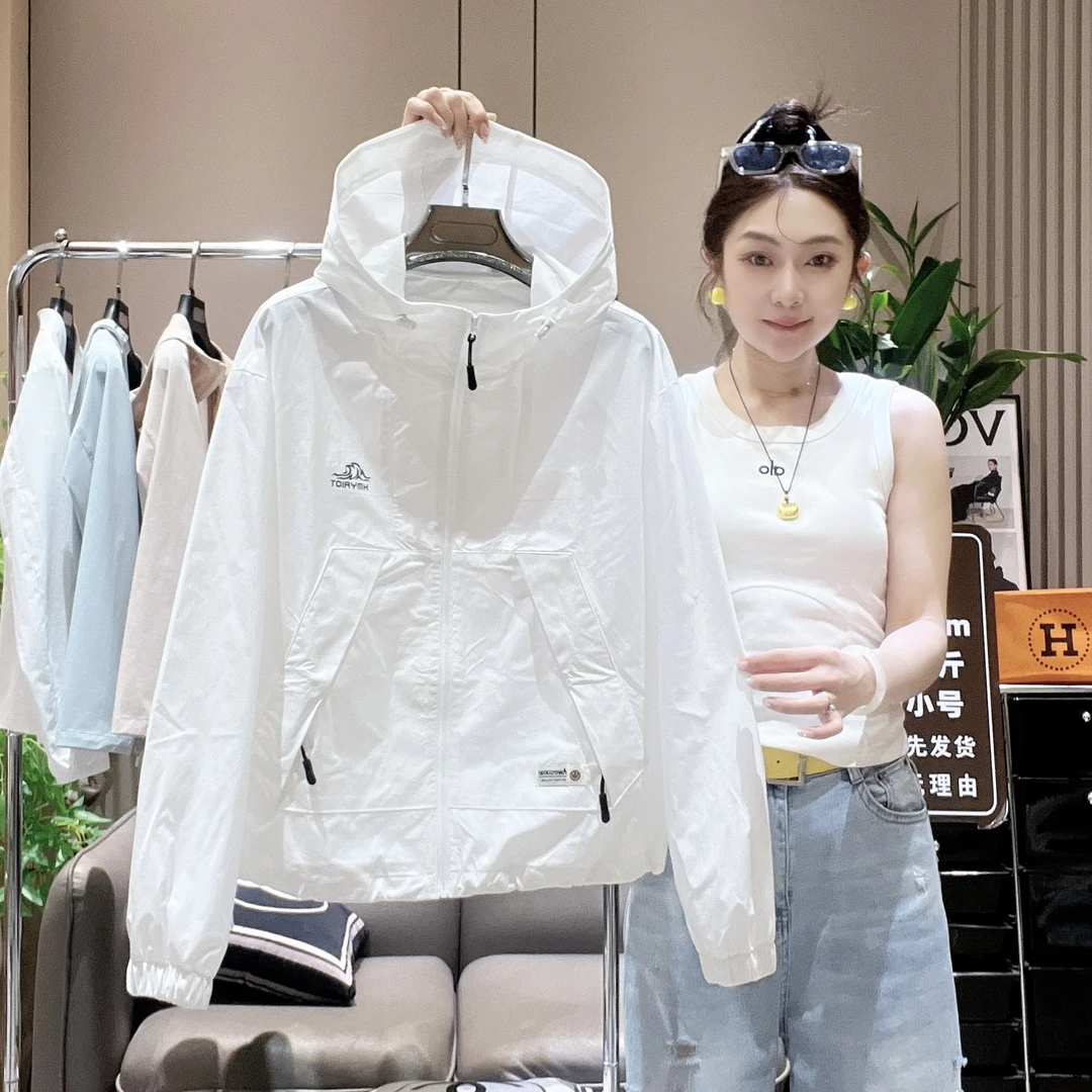 2025夏季连帽（无里衬）时尚户外休闲百搭透气防晒衣短外套520