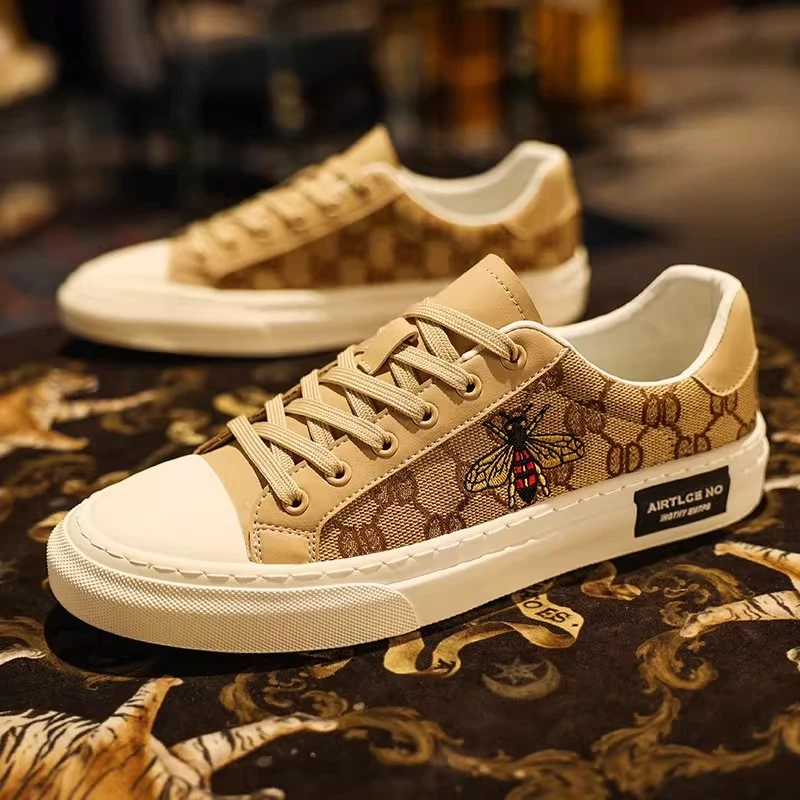 欧洲站设计感小众帆布鞋男鞋子2025新款秋季休闲鞋小蜜蜂板鞋男士