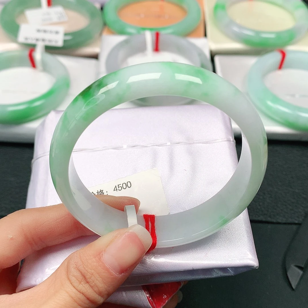 翡翠手镯未镶嵌天然翡翠手镯55