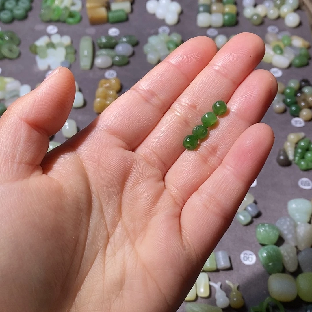 和田玉颈饰未镶嵌用****5