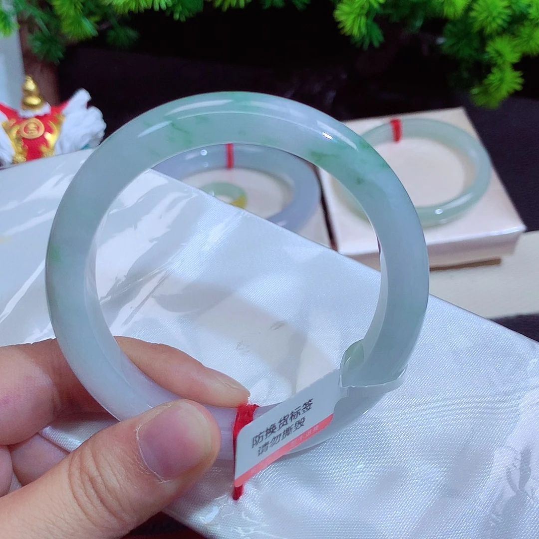 翡翠未镶嵌手镯273