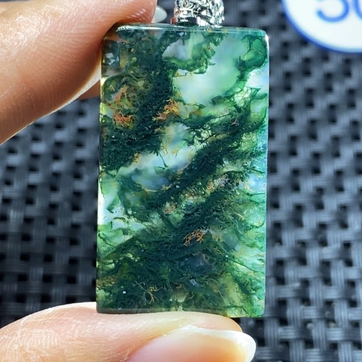 未镶嵌颈饰玛瑙/玉髓笑***、