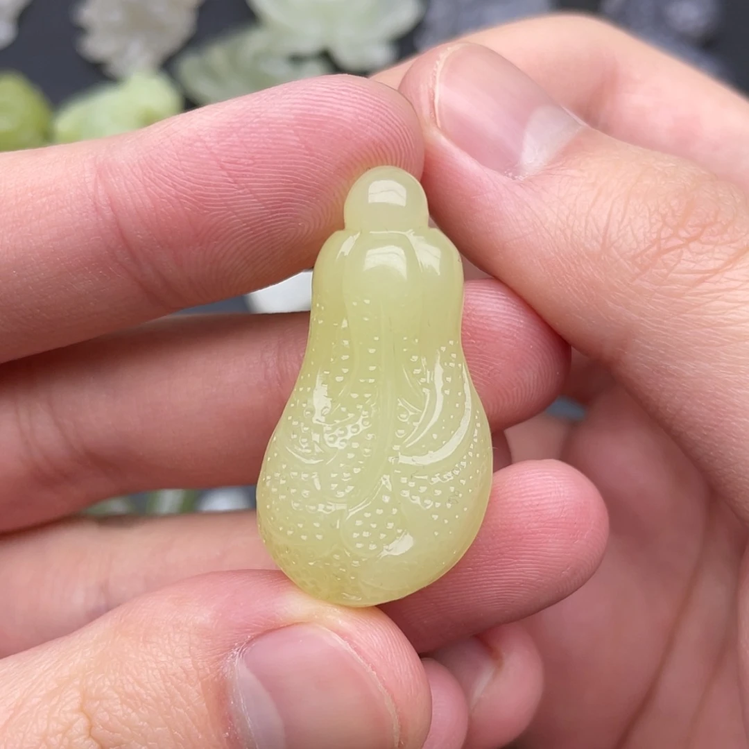 【闪购商品】颈饰未镶嵌和田玉