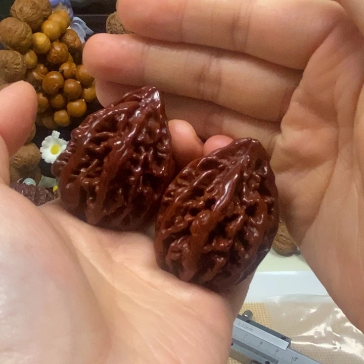 吊坠文玩核桃秋子