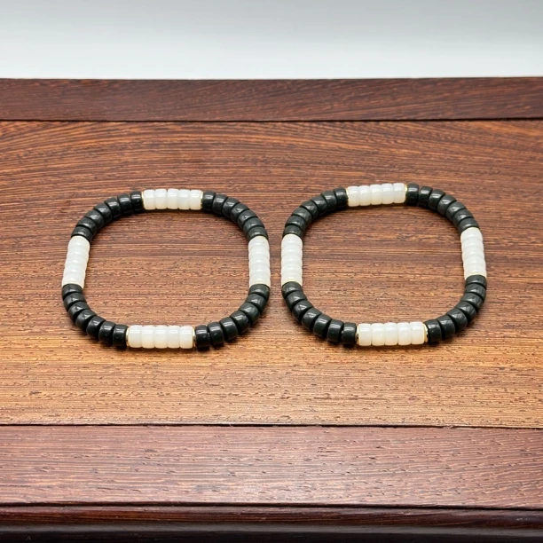 翰平珠宝 1893/H 和田玉方型手串 约卡7 多样性发其一Q