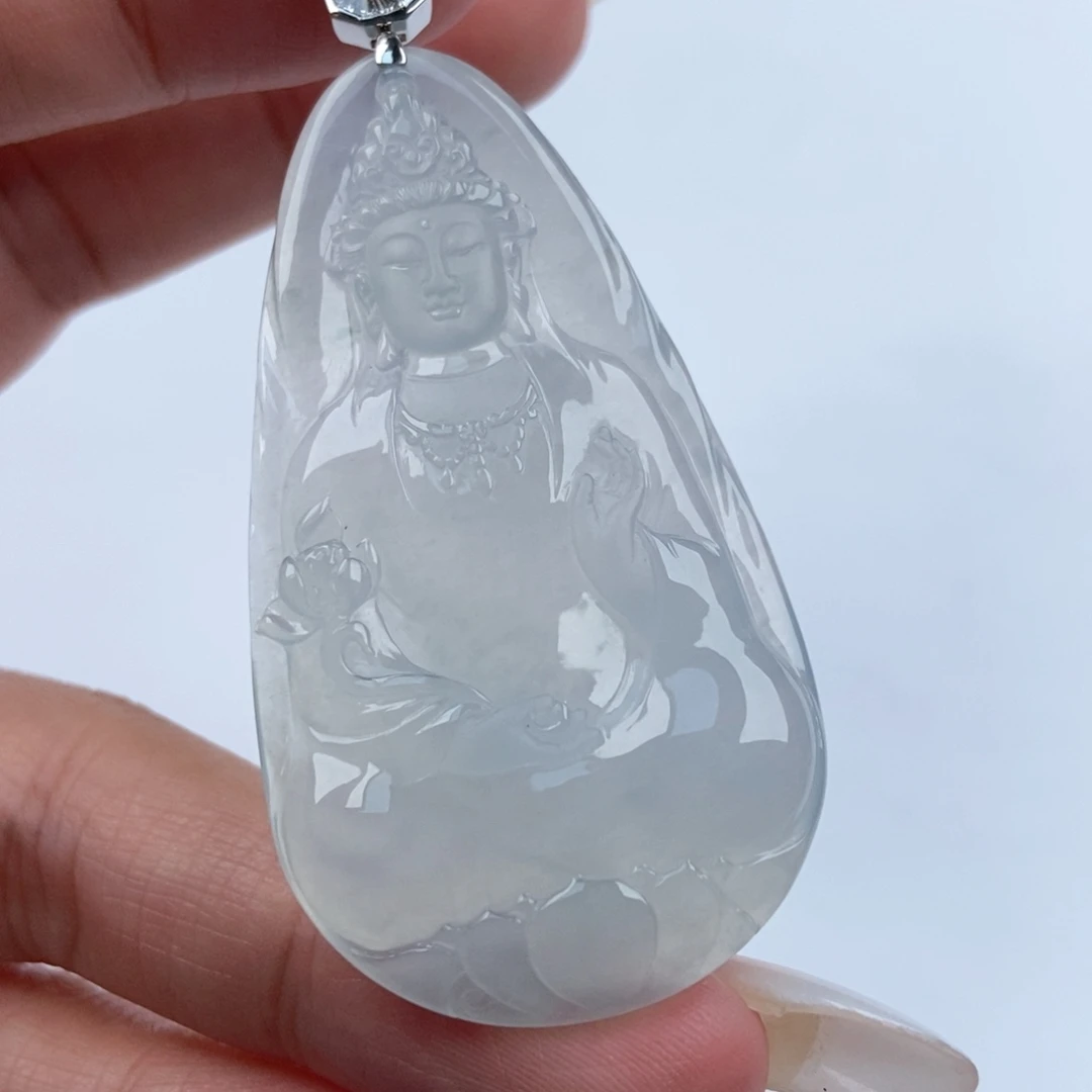颈饰未镶嵌翡翠观音