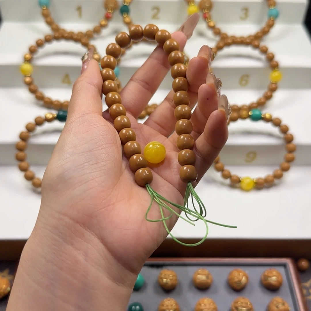 ᶫ****?全品无瑕疵送二代配饰