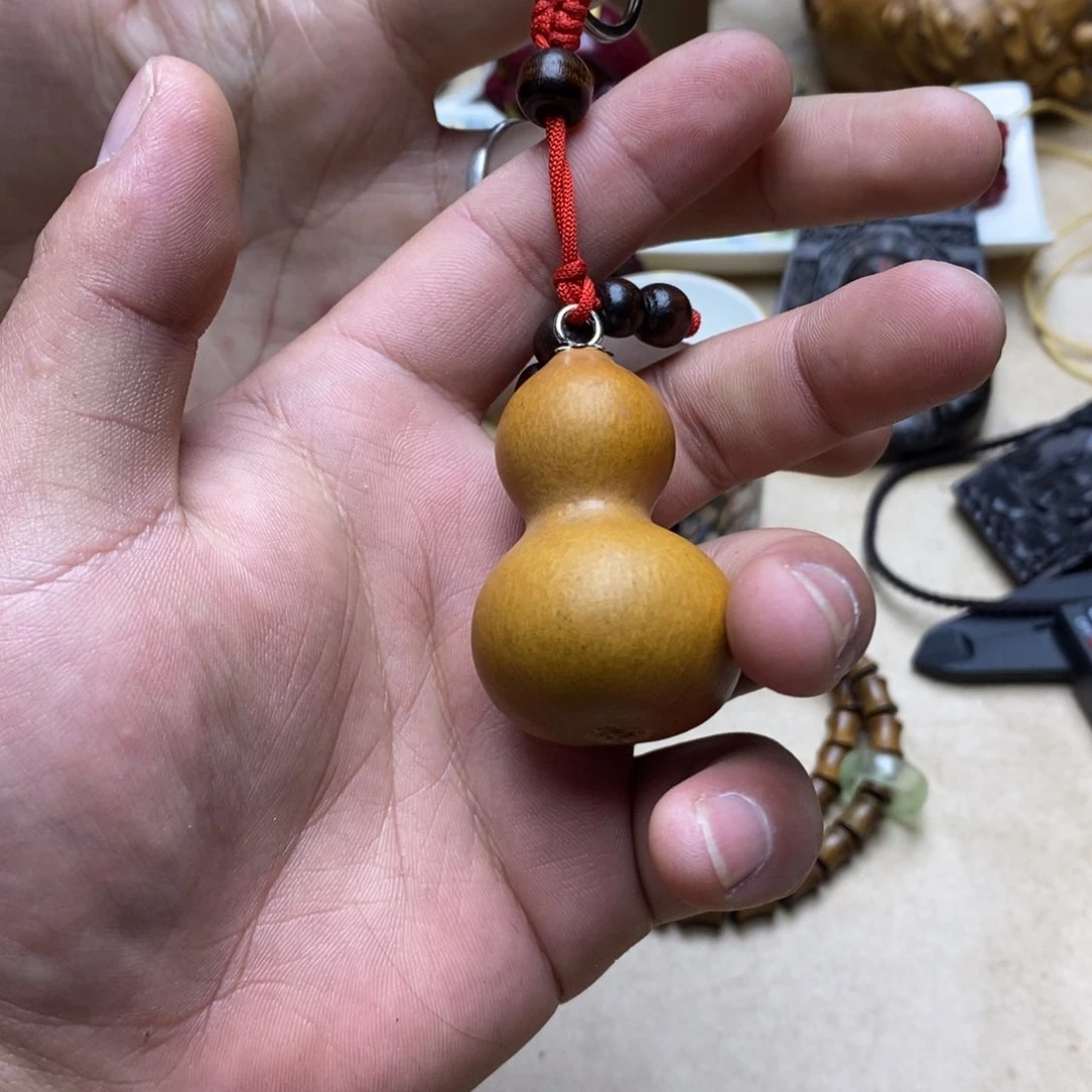 滴血莲花菩提吊坠
