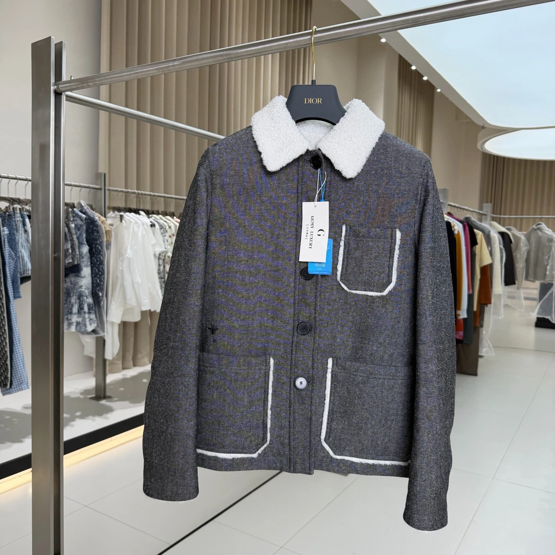 未使用 DIOR/迪奥 灰白色泰迪羊羔毛外套34码GM000517