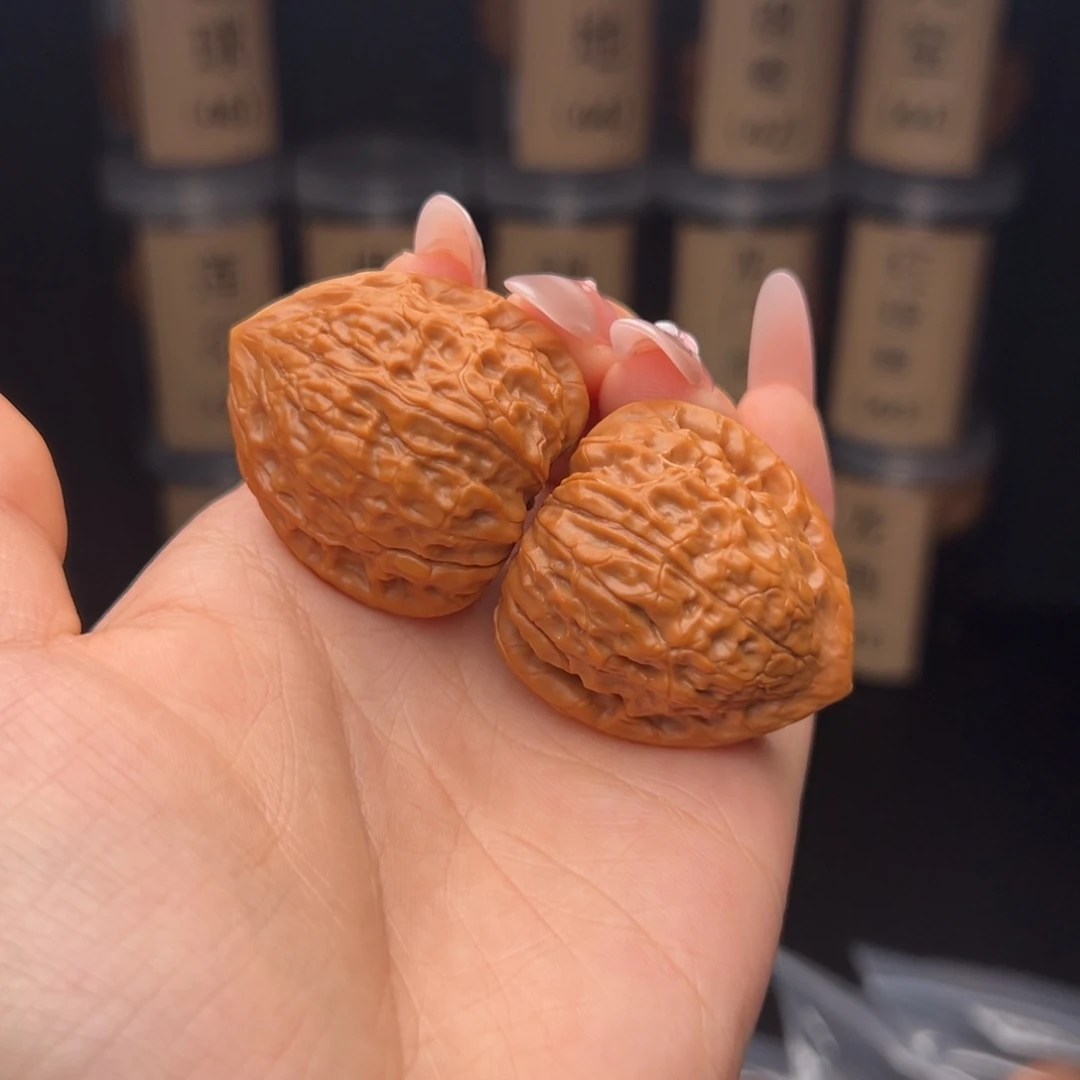 核***念吊坠文玩核桃一抹红