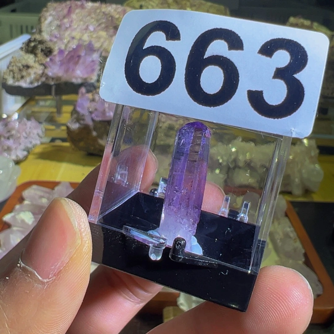 紫***徽水晶珠宝半成品未镶嵌