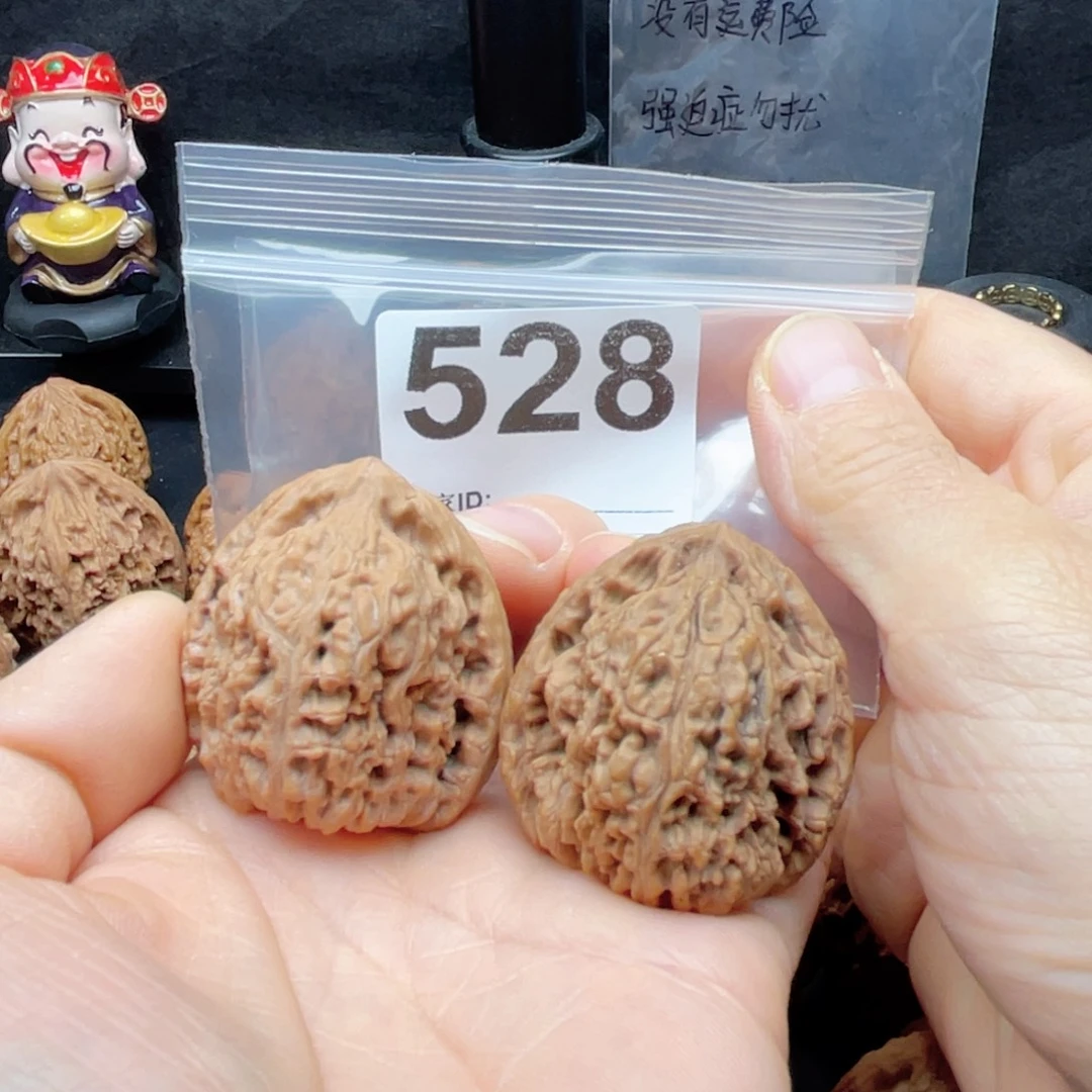 把件文玩核桃南疆高炮三角36