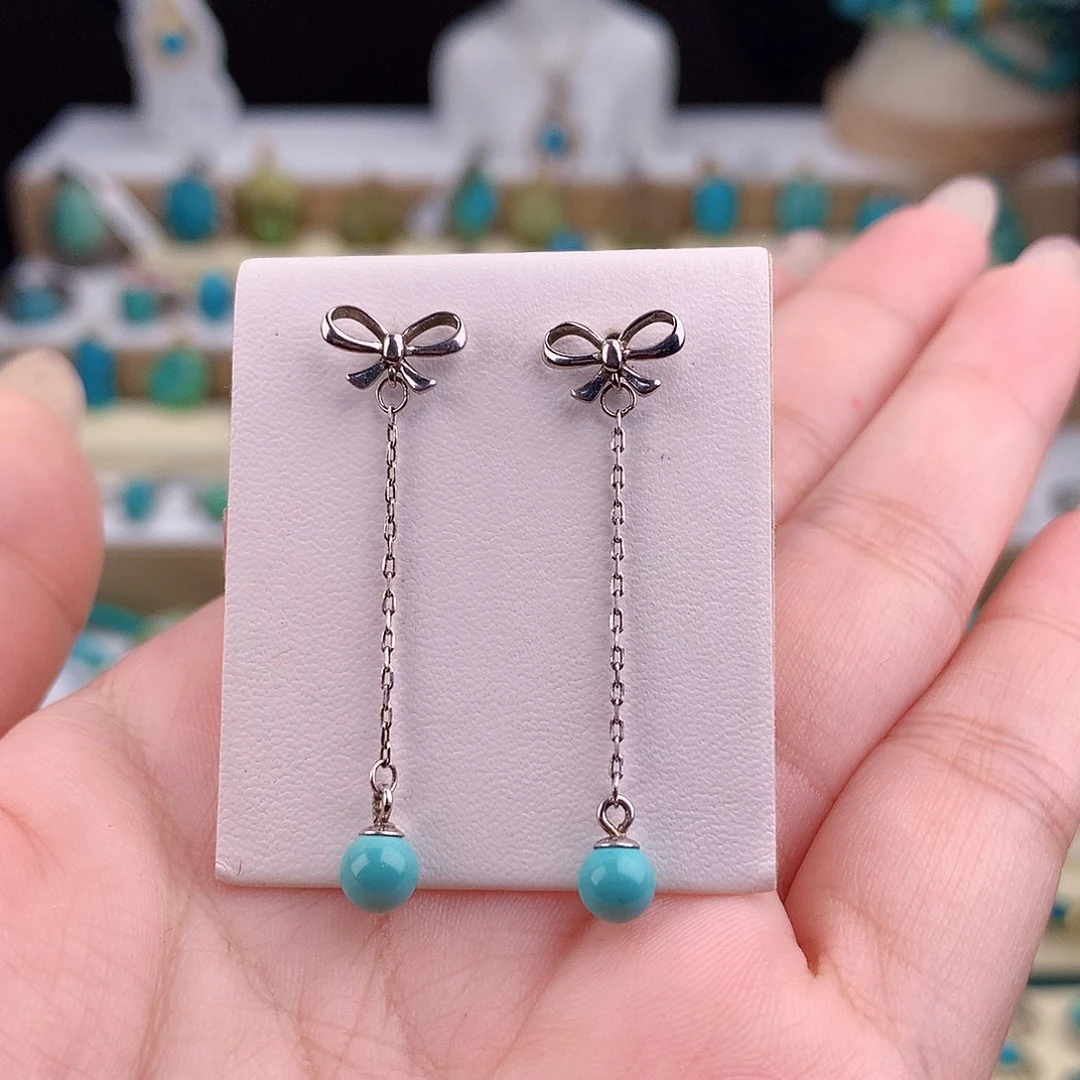 绿松石未镶嵌耳饰