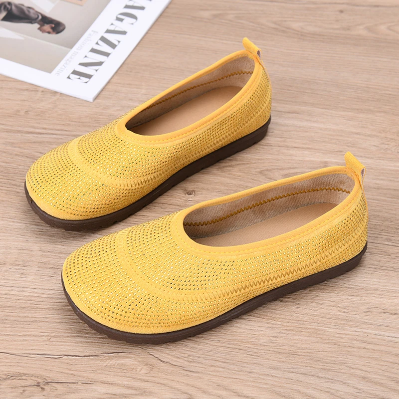 夏季老北京布鞋女休闲风单鞋豆豆鞋透气女鞋防滑鞋子中老年妈妈鞋