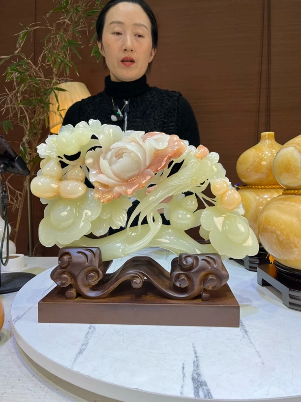 精品天然玉石摆件