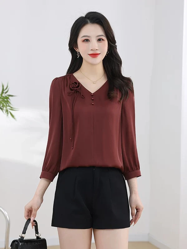5007春秋季上衣缎面玫瑰花减龄大气时尚打底小衫