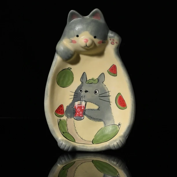 A015创意可爱龙猫陶瓷盘