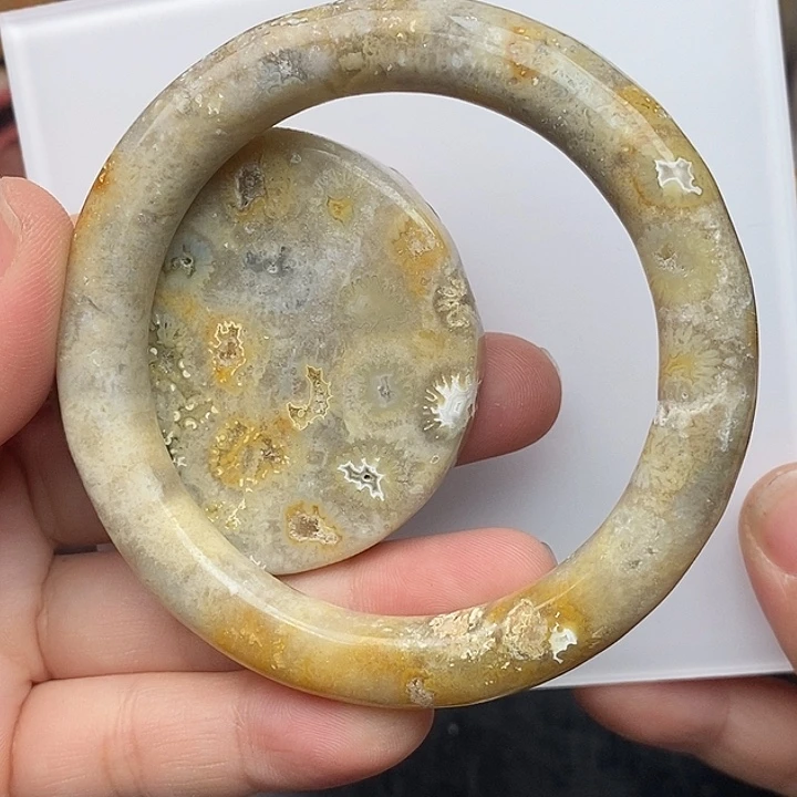 硅化玉未镶嵌颈饰58