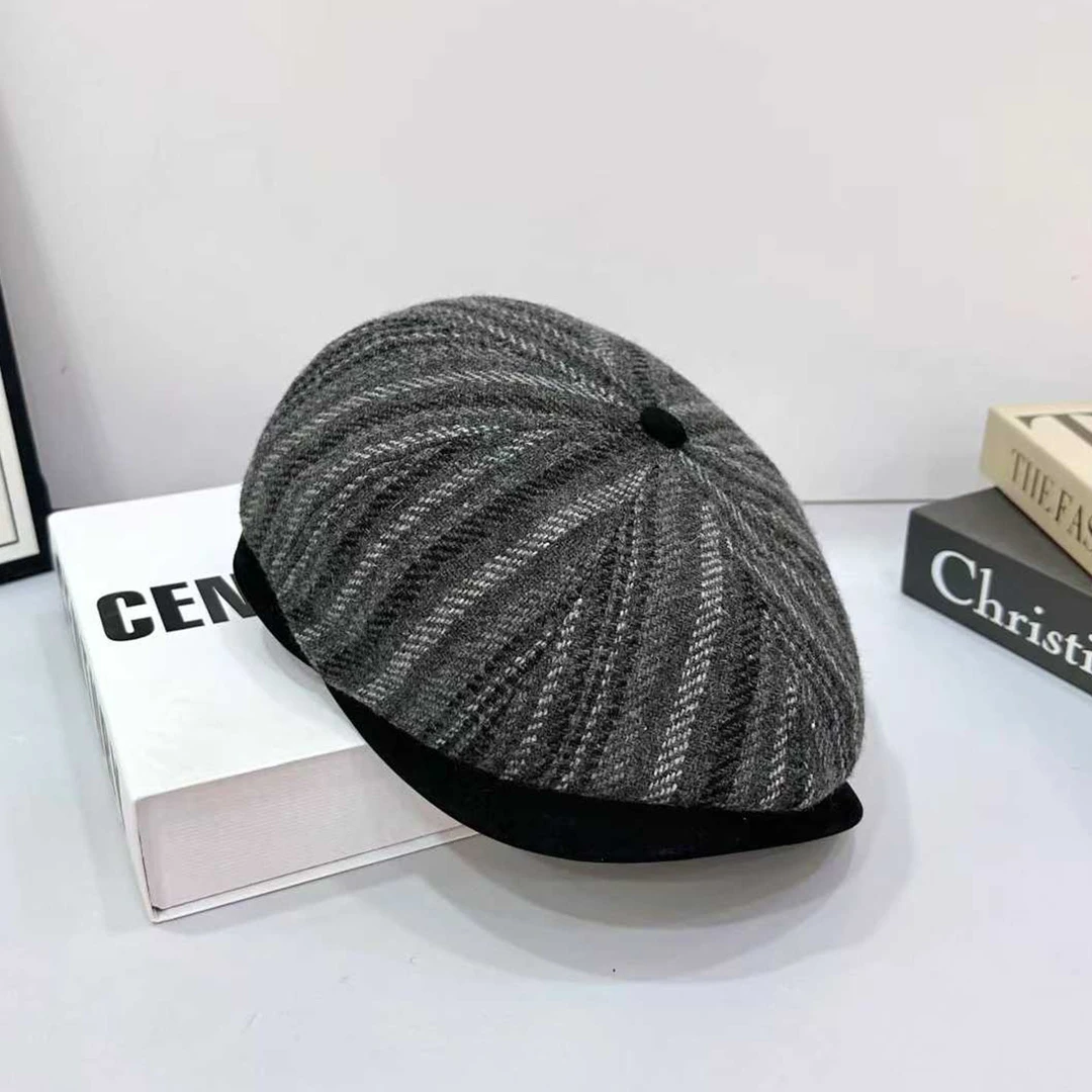 秋冬新款复古英伦风绵羊毛前进帽女时尚百搭显脸小轻奢气质画家帽