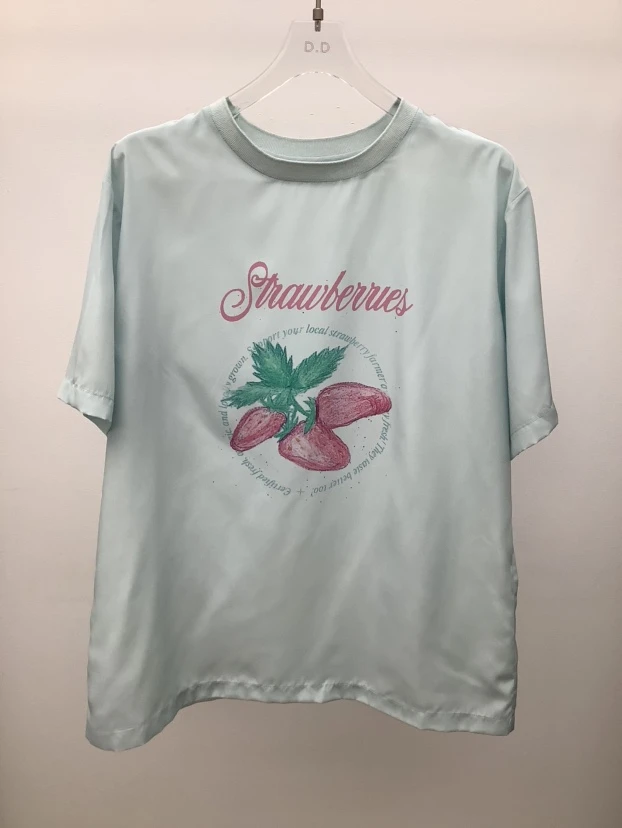 697夏季新款缎面萝卜印花短袖T恤