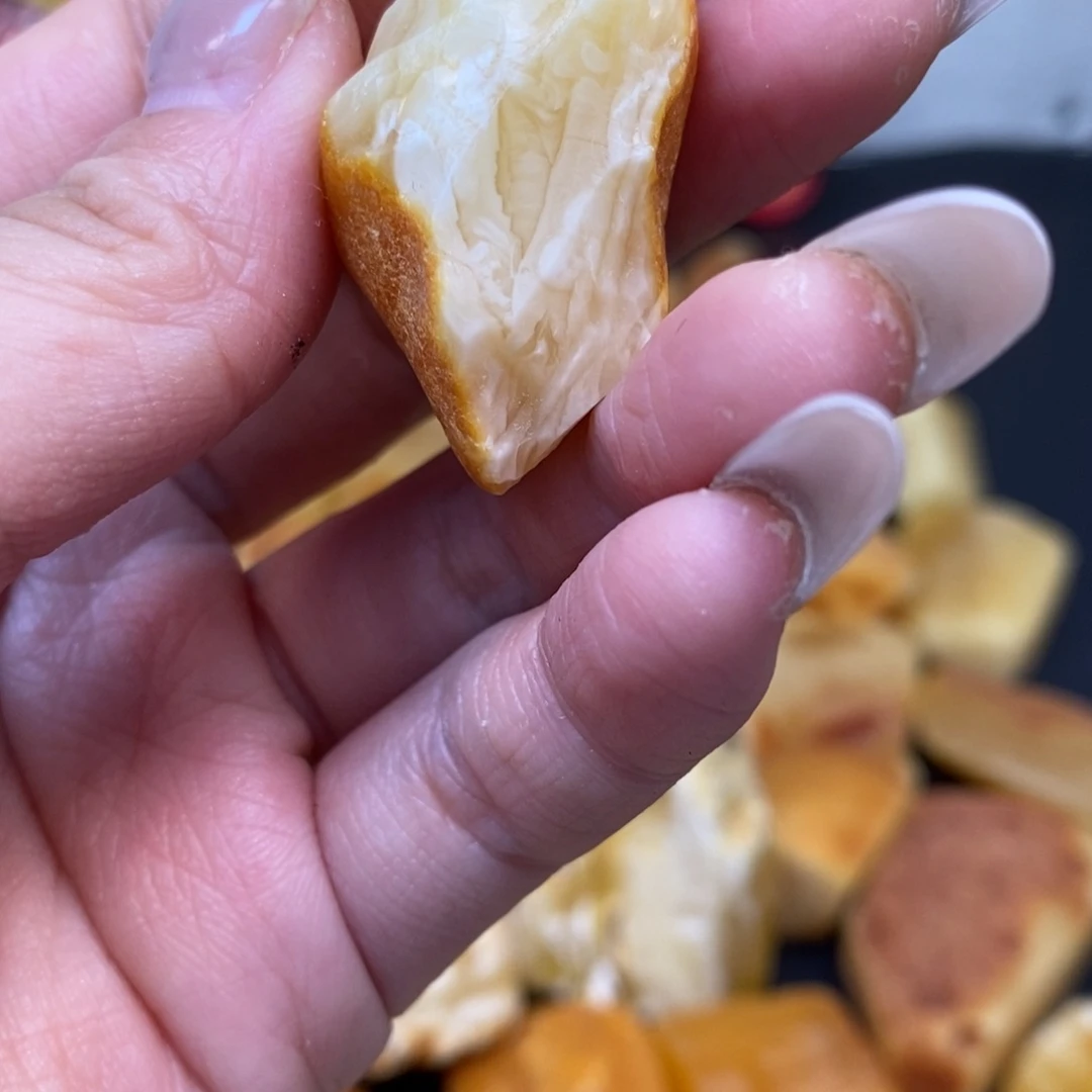 定制琥珀未镶嵌?*纯天然蜜蜡原石定制不退不换