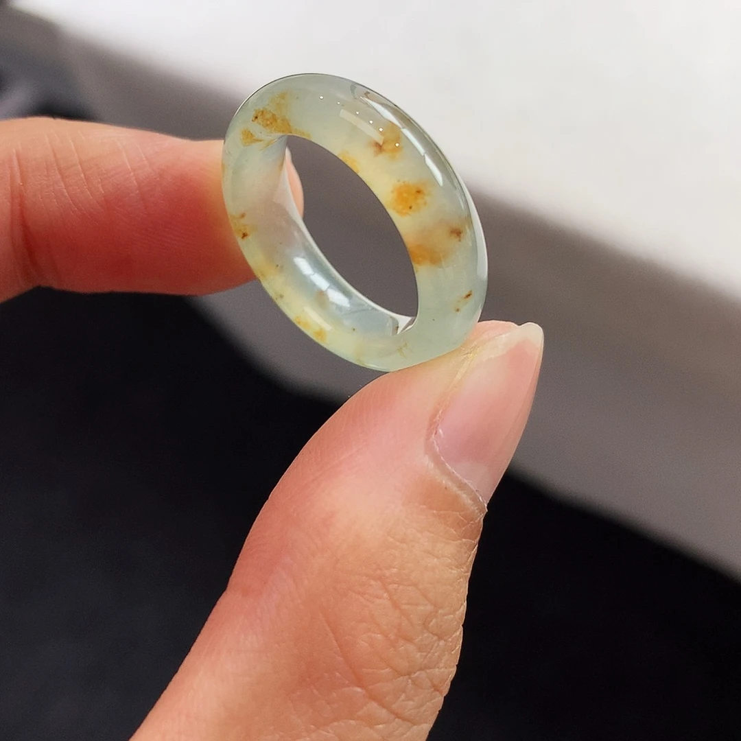 翡翠未镶嵌戒指12号