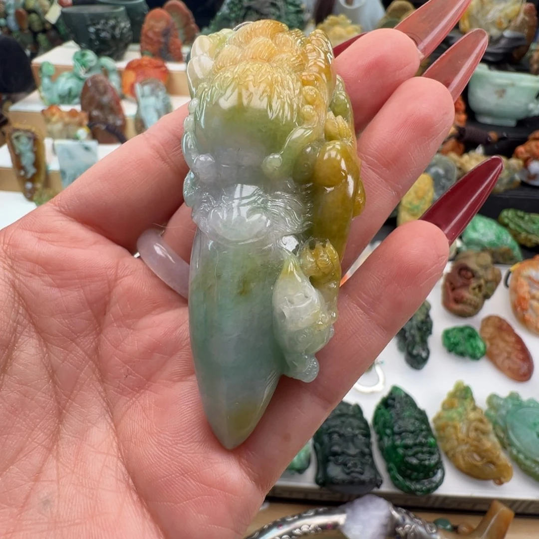 未镶嵌定制翡翠天然缅甸