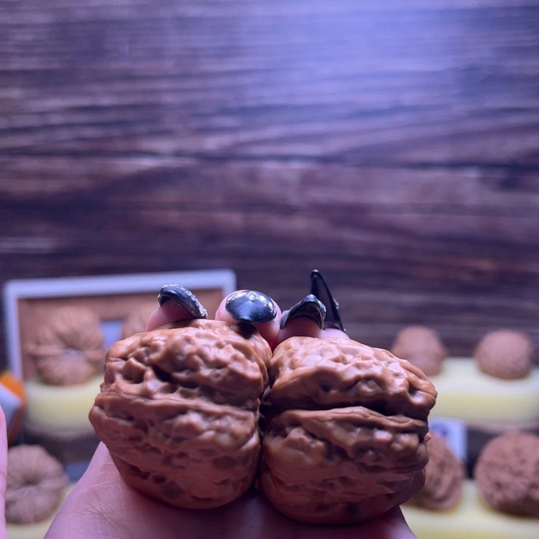 7***g吊坠文玩核桃蛤蟆头闪84