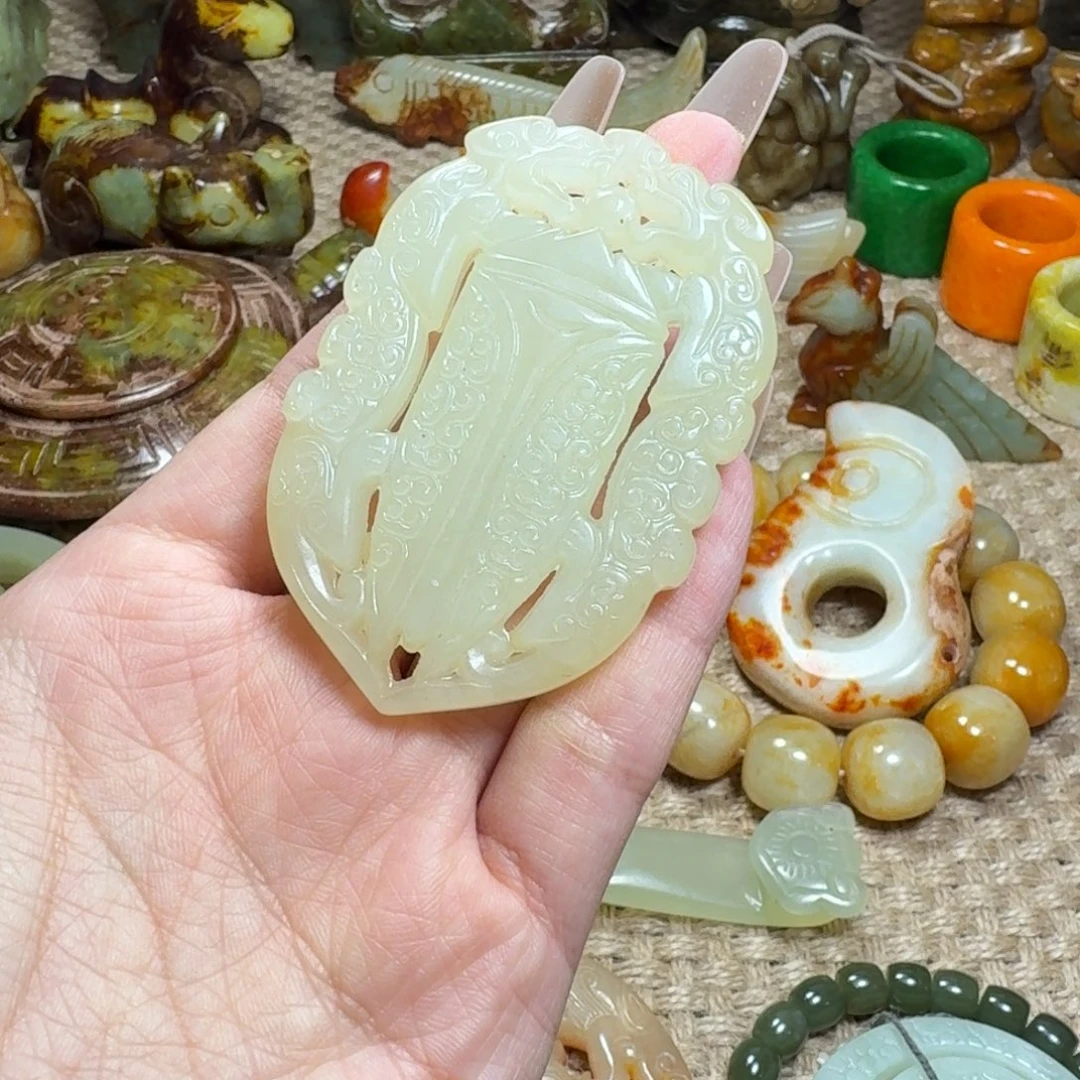 白玉菩提吊坠挂件