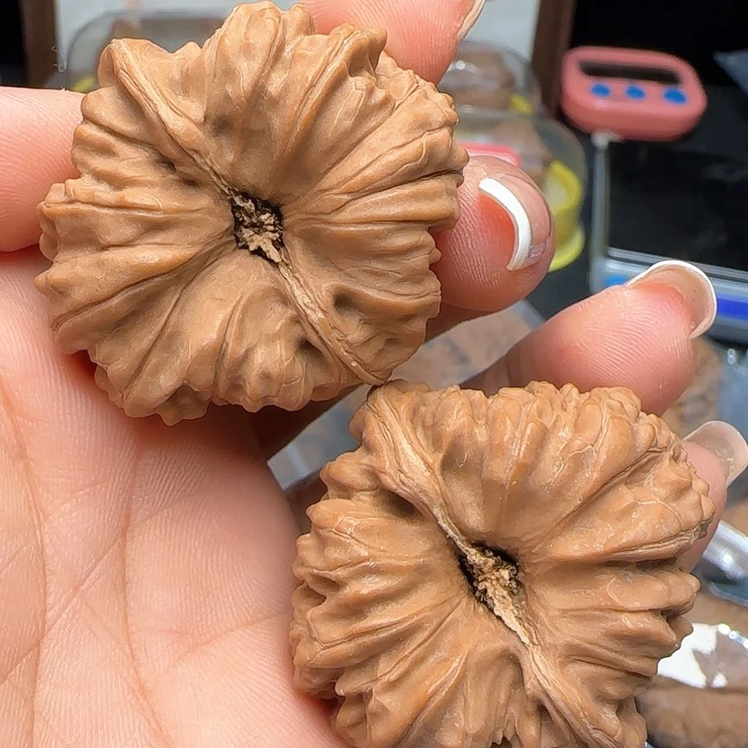 文玩核桃吊坠39全品平谷凹底