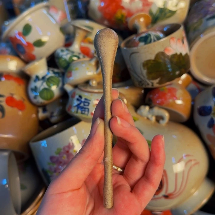 瓷片画面不定向。