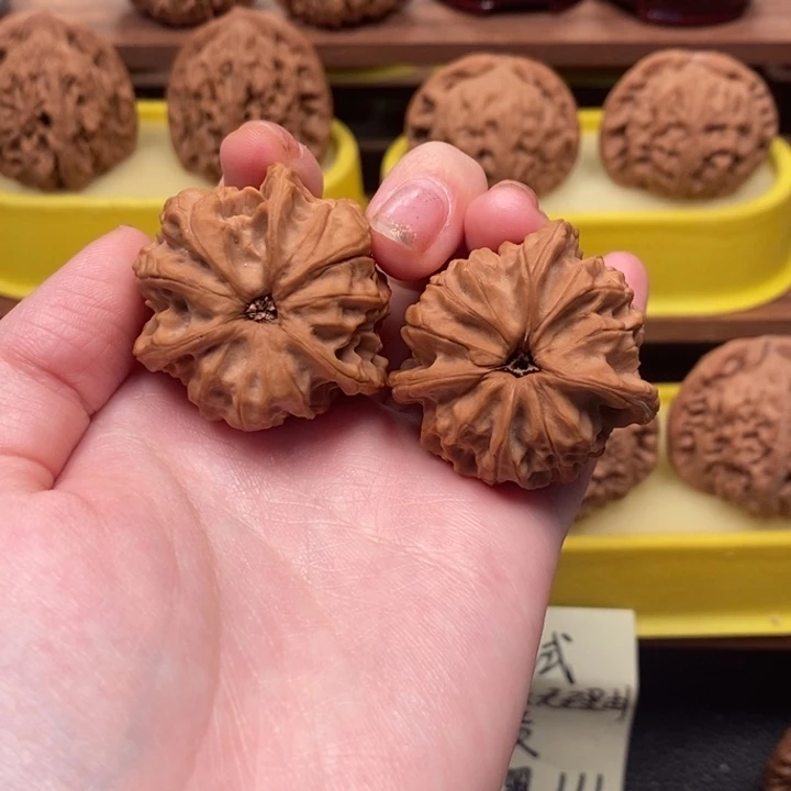 a***h手串/手链核桃三棱全品