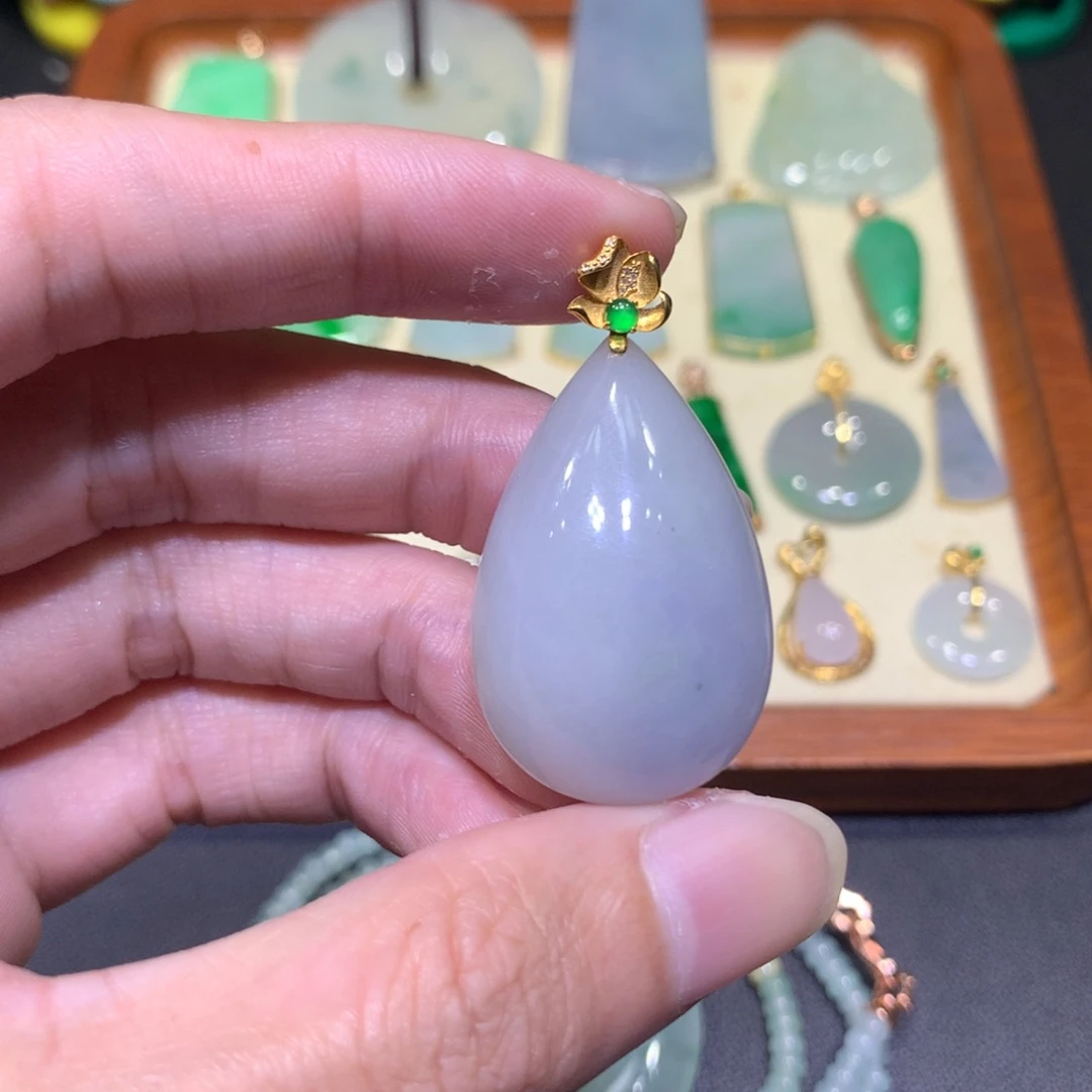 翡翠18K金镶嵌吊坠(不含链)